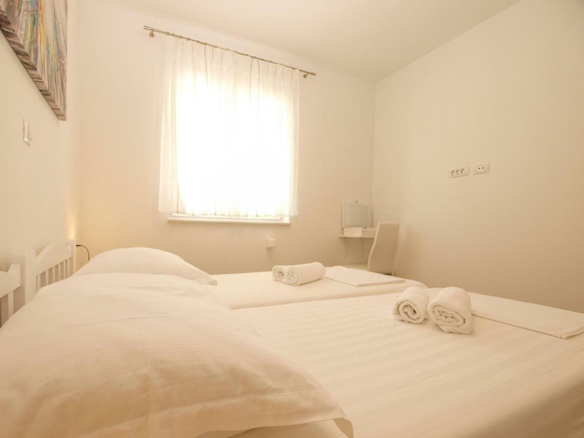 4 Stars Apartments-Pikula Fažana Εξωτερικό φωτογραφία