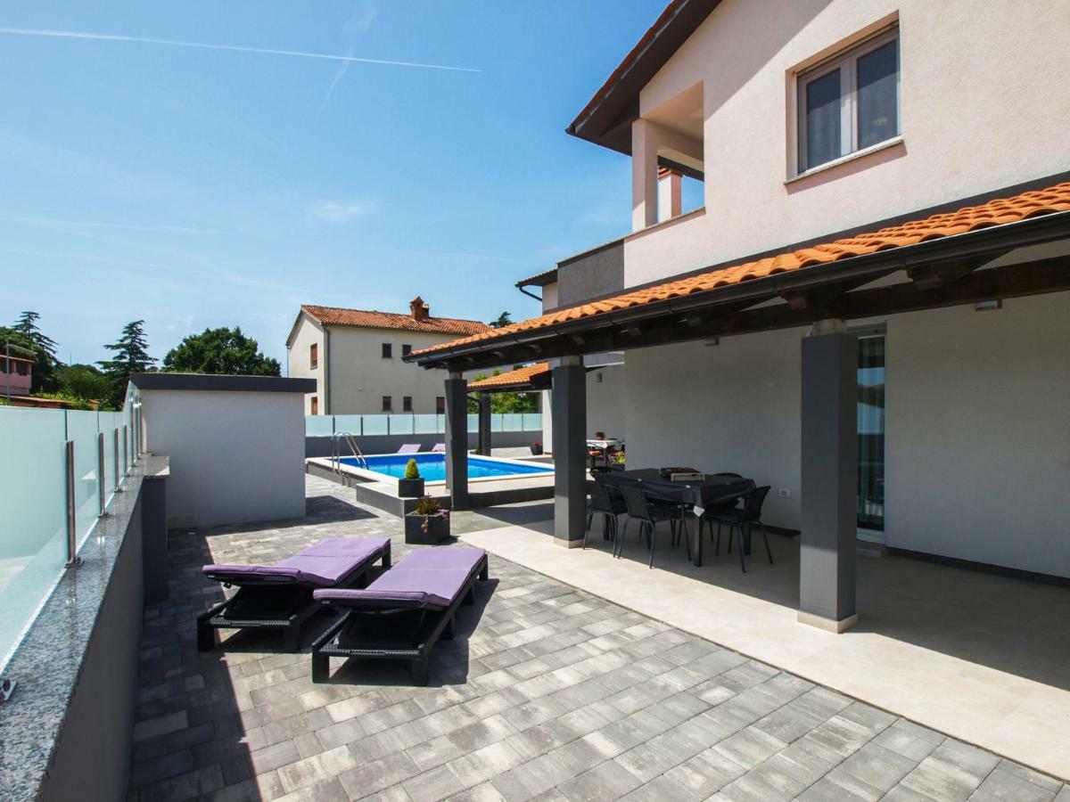 4 Stars Apartments-Pikula Fažana Εξωτερικό φωτογραφία
