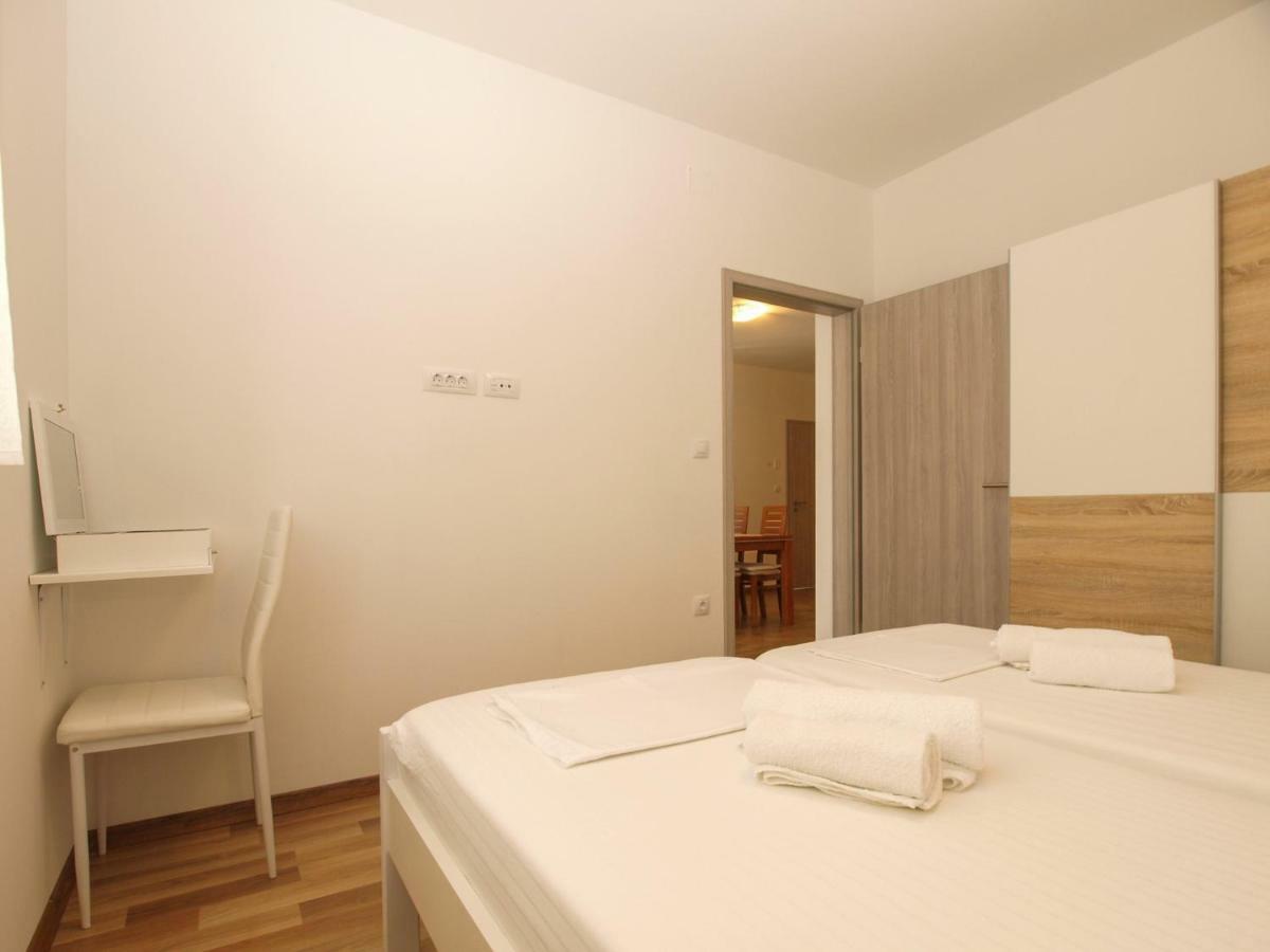 4 Stars Apartments-Pikula Fažana Εξωτερικό φωτογραφία