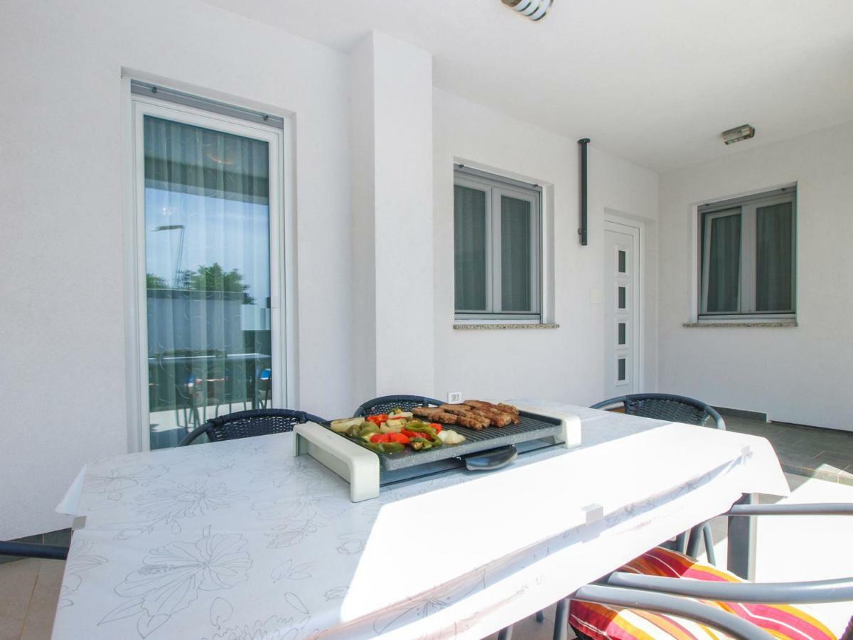 4 Stars Apartments-Pikula Fažana Εξωτερικό φωτογραφία