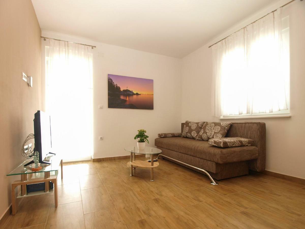 4 Stars Apartments-Pikula Fažana Εξωτερικό φωτογραφία