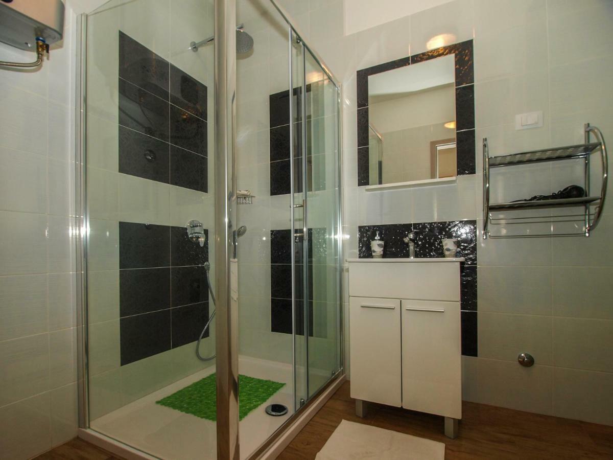 4 Stars Apartments-Pikula Fažana Εξωτερικό φωτογραφία